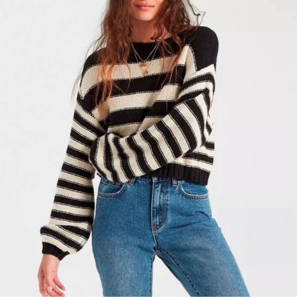 Billabong Seeing Double Crop Crewneck Sweater Size M